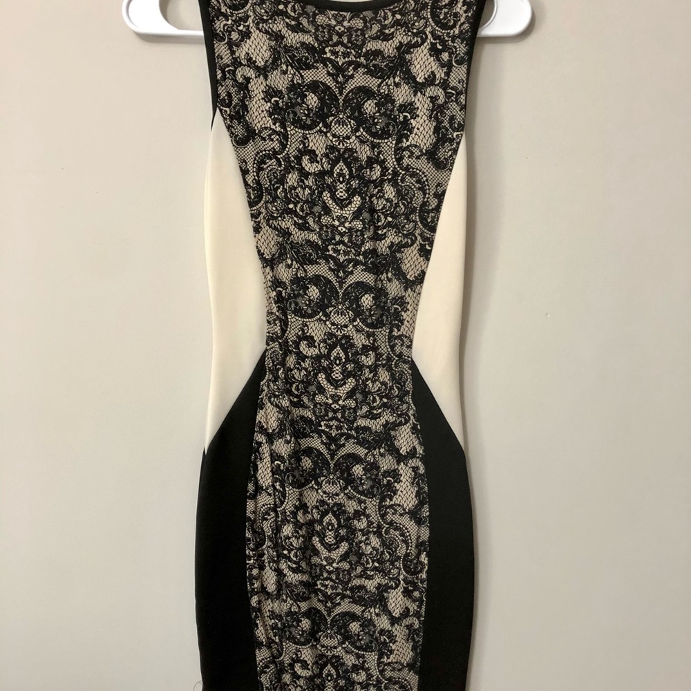 Dress - Picture 2 of 3